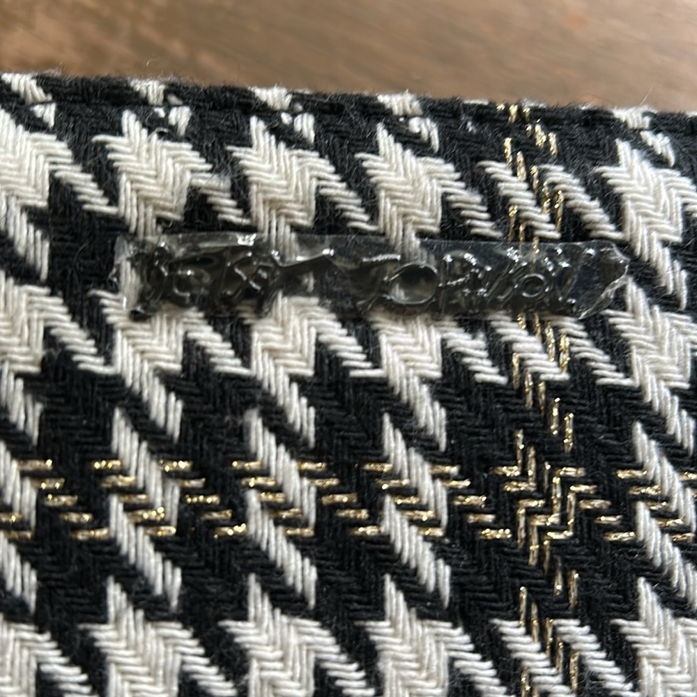 Betsy Johnson NWT Houndstooth Wristlet Wallet - Picture 4 of 7